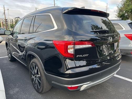 2022 Honda Pilot Touring 7-Passenger