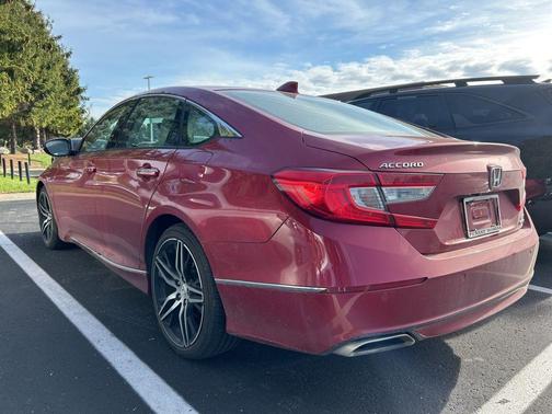 2022 Honda Accord Touring 2.0T
