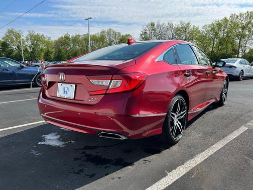 2022 Honda Accord Touring 2.0T