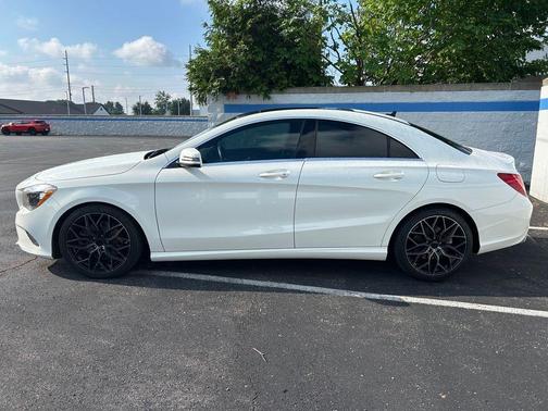 2017 Mercedes-Benz CLA 250 Base