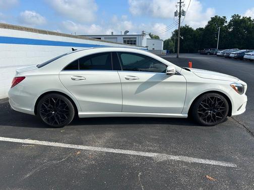 2017 Mercedes-Benz CLA 250 Base