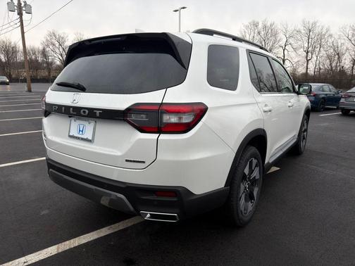 2026 Honda Pilot Touring