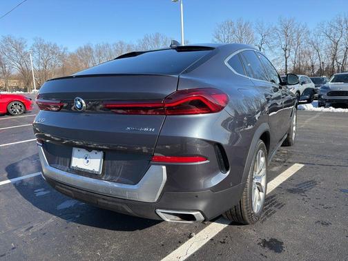 2021 BMW X6 xDrive40i