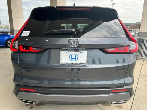 Meteorite Gray Metallic 2026 Honda CR-V Hybrid Sport