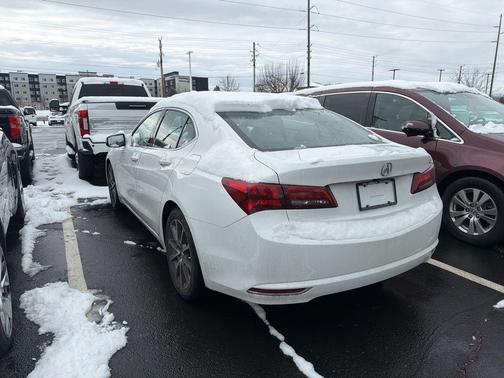 2017 Acura TLX V6 w/Technology Package