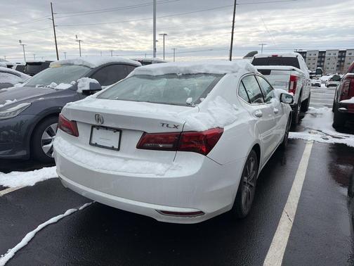 2017 Acura TLX V6 w/Technology Package
