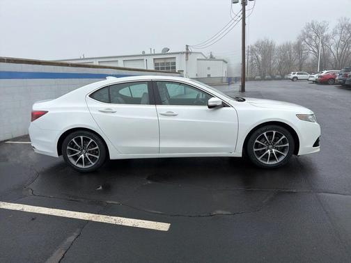 2017 Acura TLX V6 w/Technology Package