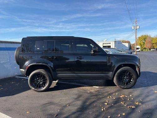 2021 Land Rover Defender 110 S