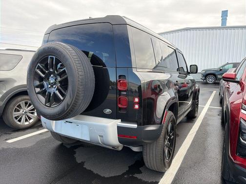 2021 Land Rover Defender 110 S