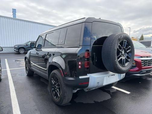 2021 Land Rover Defender 110 S
