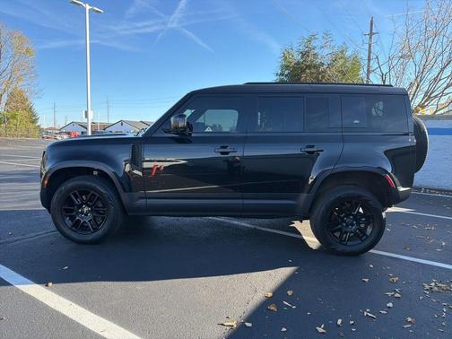 2021 Land Rover Defender 110 S