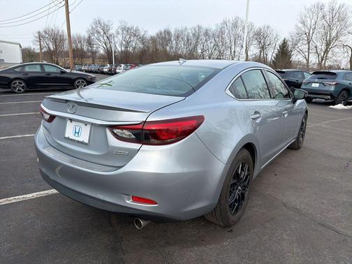 2016 Mazda Mazda6 i Grand Touring