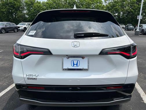 Platinum White Pearl 2027 Honda HR-V EX-L