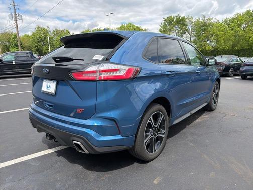 Blue Metallic 2019 Ford Edge ST