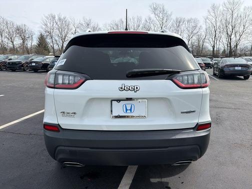 2019 Jeep Cherokee Latitude