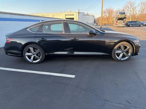 2025 Genesis G80 3.5T