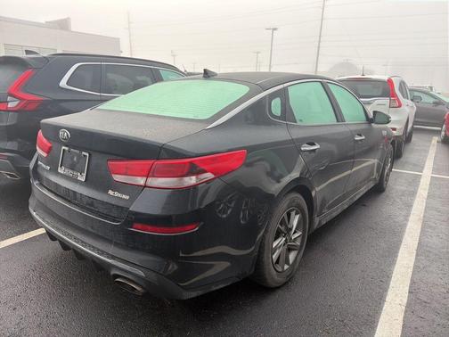 2020 Kia Optima LX