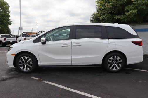 Platinum White Pearl 2026 Honda Odyssey EX-L