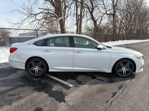 2021 Honda Accord Touring 2.0T