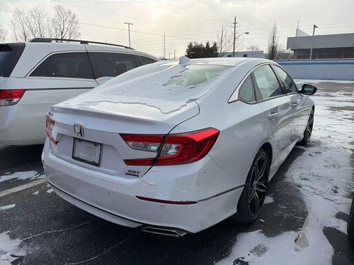 2021 Honda Accord Touring 2.0T