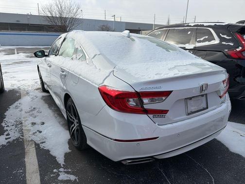2021 Honda Accord Touring 2.0T