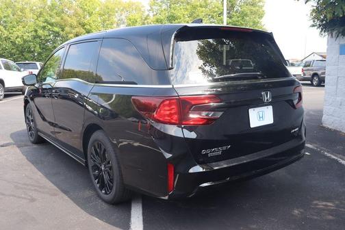 Crystal Black Pearl 2026 Honda Odyssey Sport-L