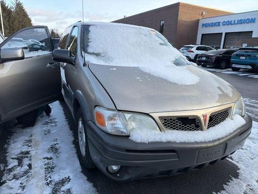 2003 Pontiac Montana 