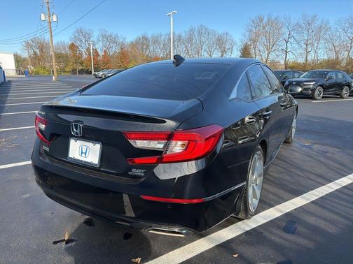 2018 Honda Accord Touring 2.0T
