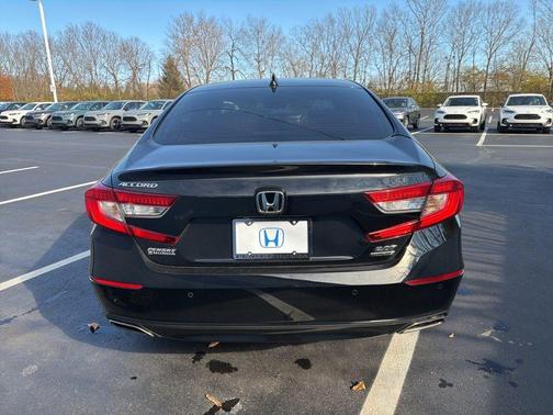 2018 Honda Accord Touring 2.0T