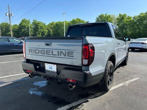 2024 Honda Ridgeline Black Edition