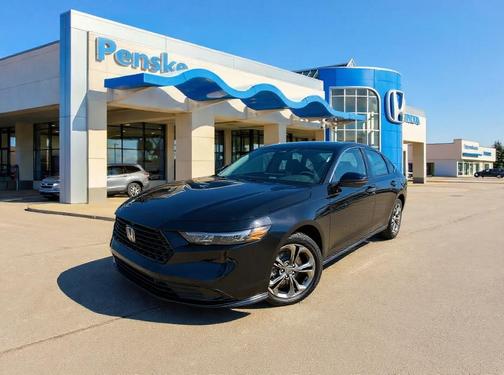 Crystal Black Pearl 2026 Honda Accord Hybrid EX-L