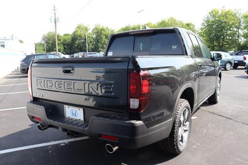 Crystal Black Pearl 2026 Honda Ridgeline RTL
