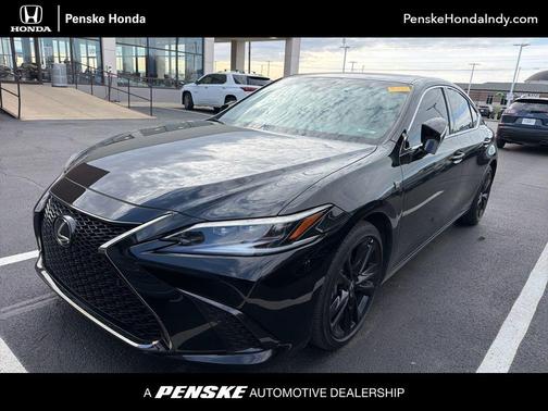 2025 Lexus ES 300h Base