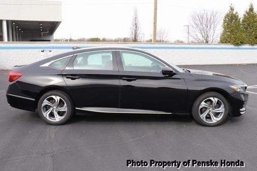 Photo 5 of 45 of 2020 Honda Accord EX-L
