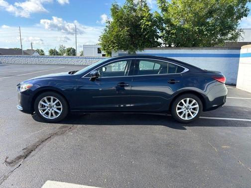 Deep Crystal Blue Mica 2017 Mazda Mazda6 Sport