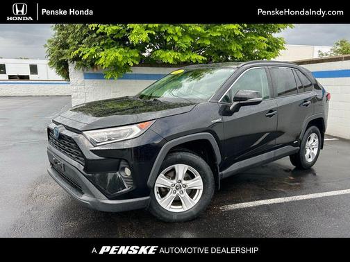 2020 Toyota RAV4 Hybrid XLE