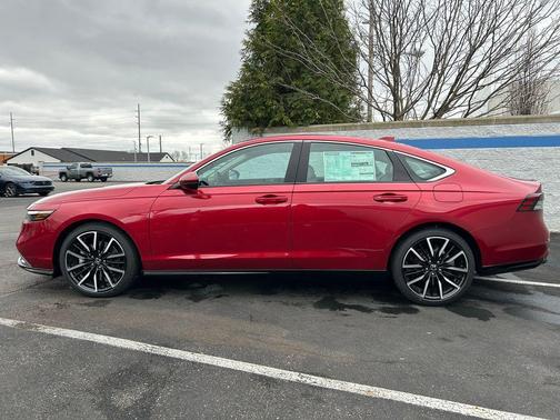 2025 Honda Accord Hybrid Touring