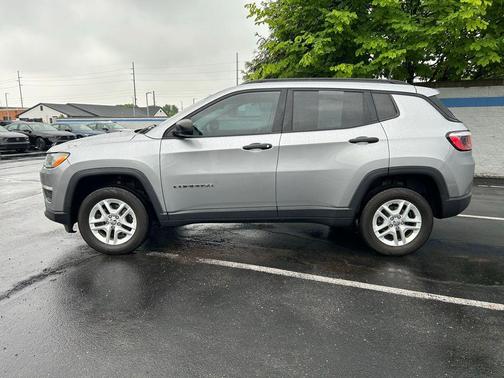 2017 Jeep Compass Sport