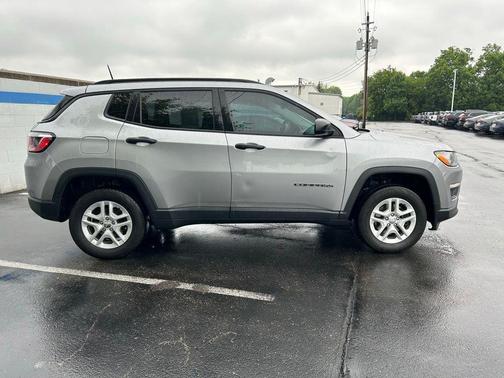 2017 Jeep Compass Sport