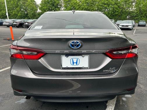 2023 Toyota Camry Hybrid LE