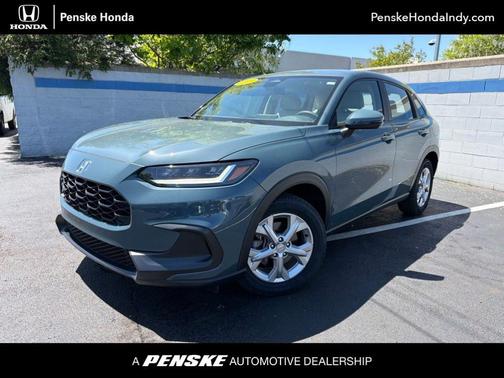 Pearl 2023 Honda HR-V LX