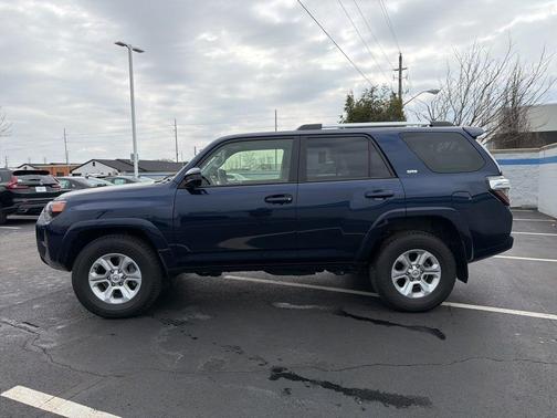 2023 Toyota 4Runner SR5