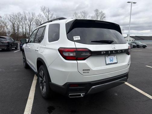 2026 Honda Pilot Touring
