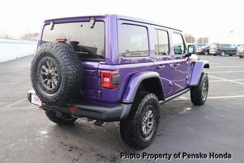 Photo 2 of 51 of 2023 Jeep Wrangler Rubicon 392