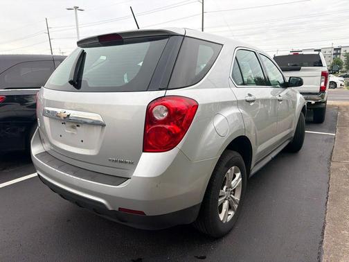 Silver Ice Metallic 2015 Chevrolet Equinox LS