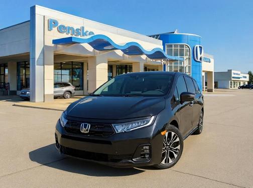 Crystal Black Pearl 2026 Honda Odyssey Elite