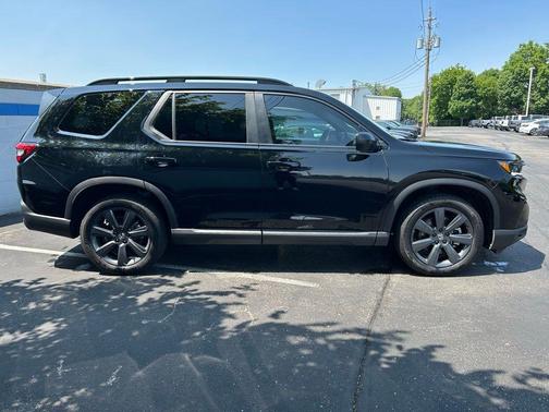2025 Honda Pilot Sport