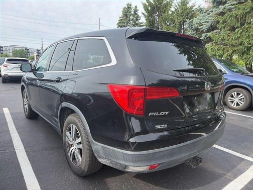 Crystal Black Pearl 2018 Honda Pilot EX-L