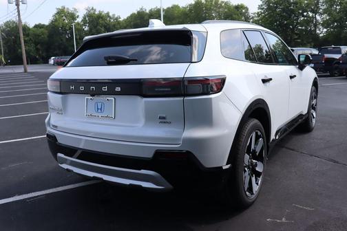 White Pearl 2026 Honda Prologue Elite