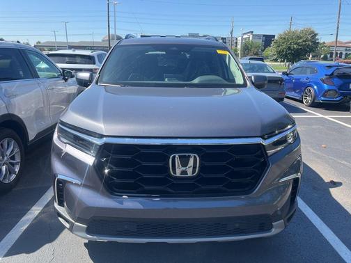 Modern Steel Metallic 2025 Honda Pilot Touring